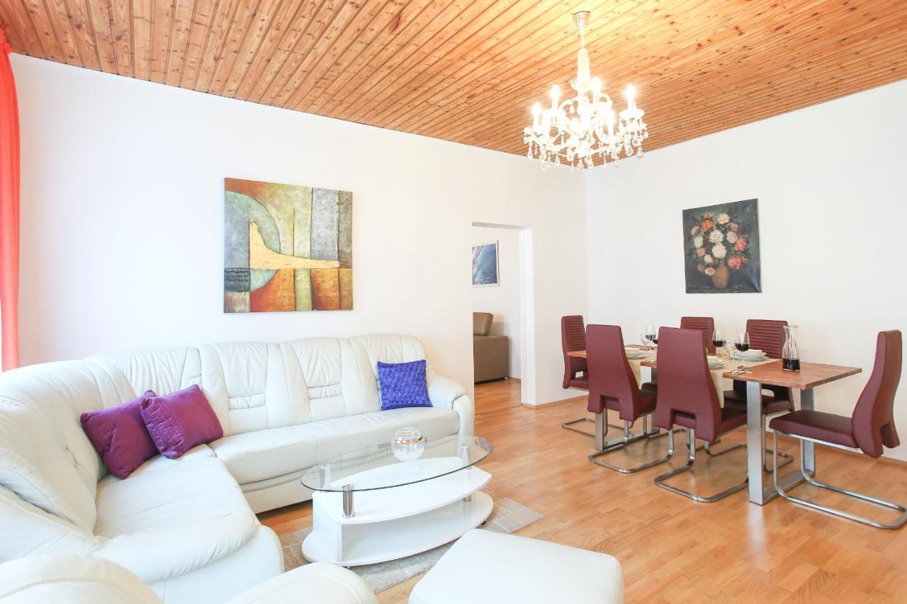 Mozart Apartments Viyana Oda fotoğraf